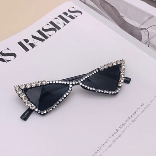 Triangle studded sunglasses