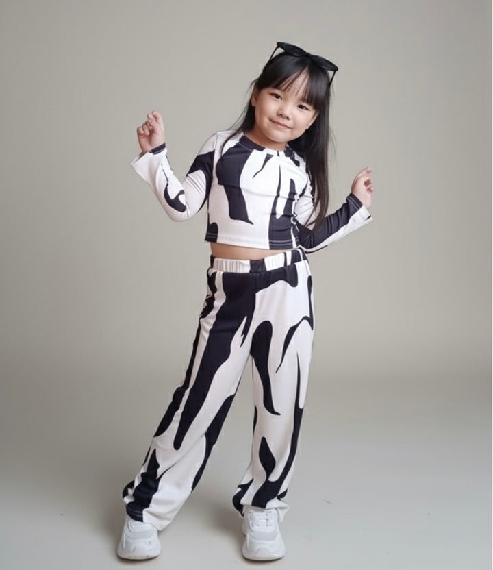Black & White Cord